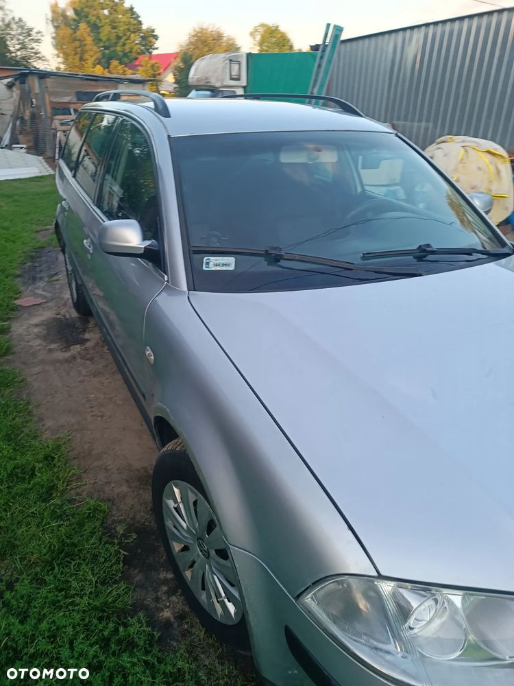 Volkswagen Passat 1.9 TDI Basis - 8