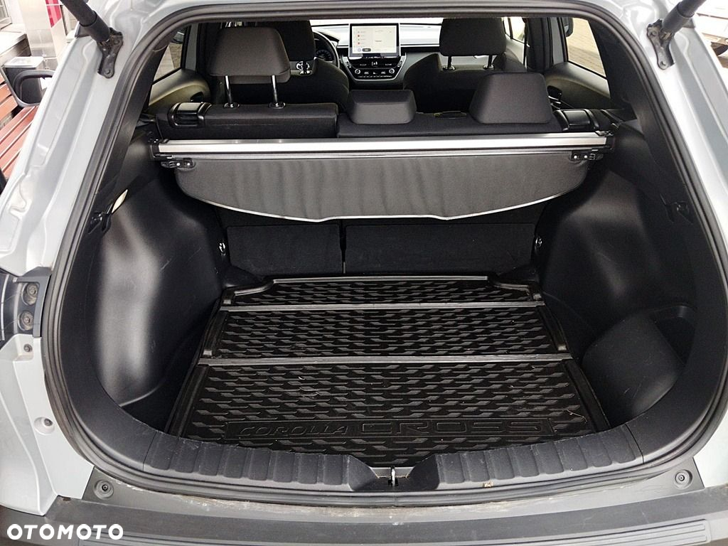 Toyota Corolla Cross 2.0 Hybrid Style - 10