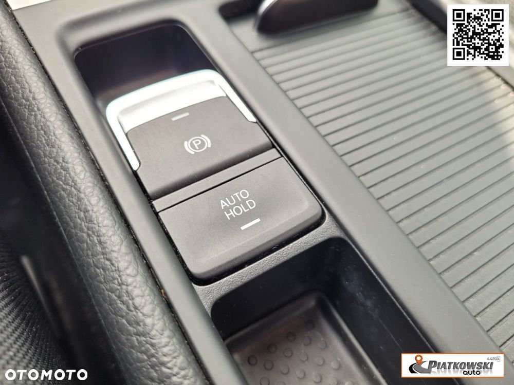 Volkswagen Golf - 32