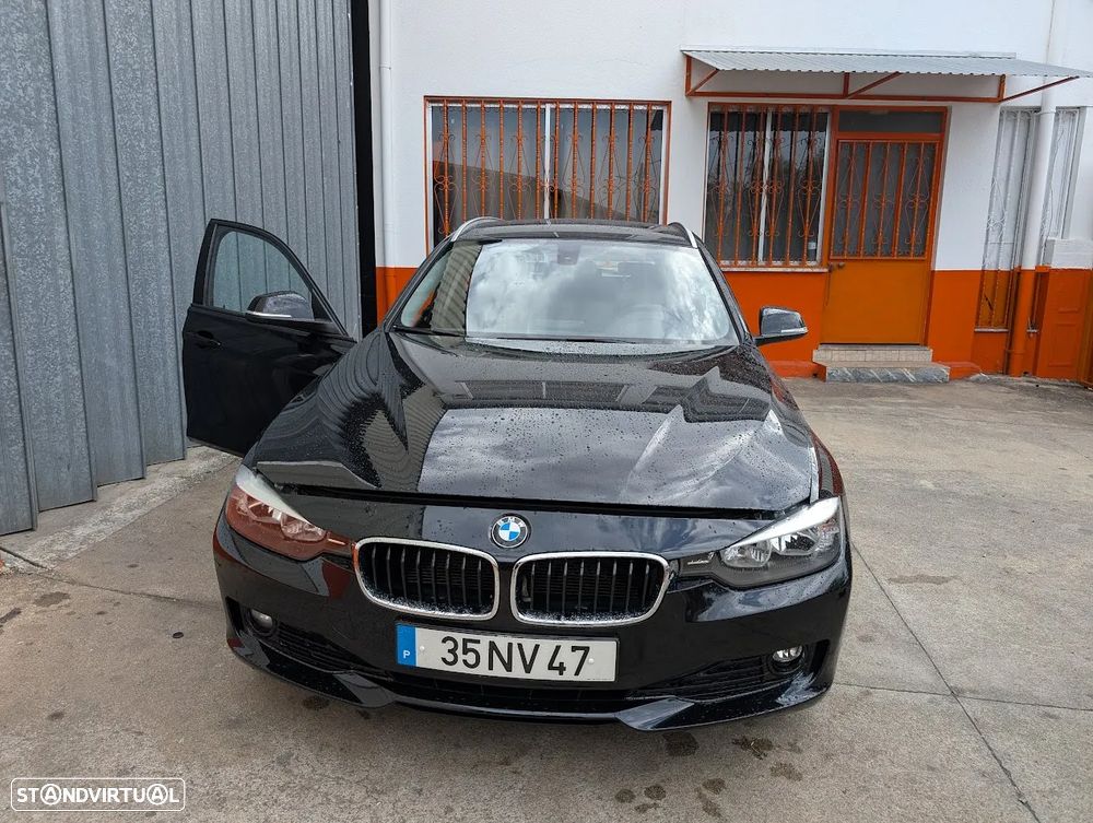 BMW 318 d Touring Line Sport - 21