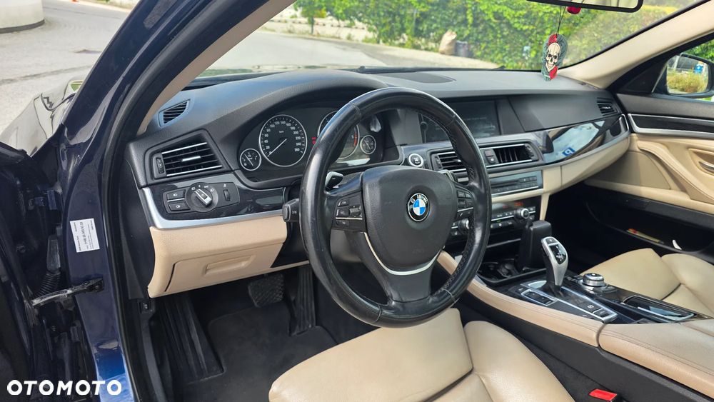 BMW Seria 5 520d - 9