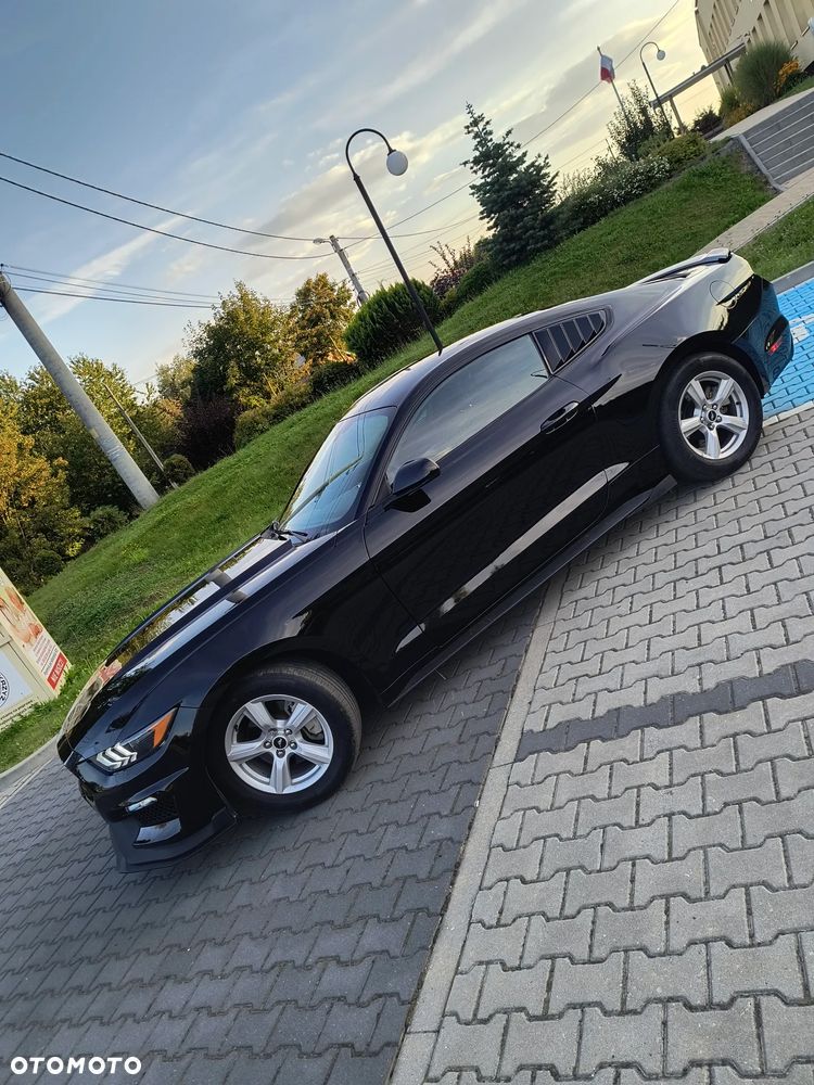 Ford Mustang 3.7 V6 - 2