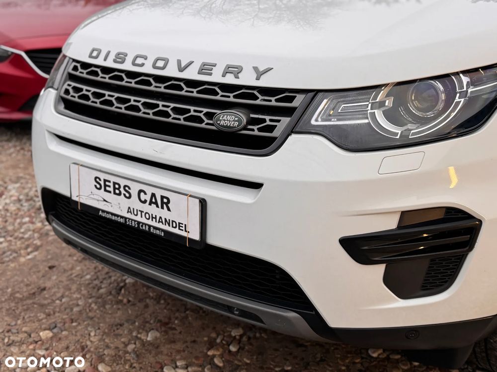 Land Rover Discovery Sport TD4 HSE Luxury - 11