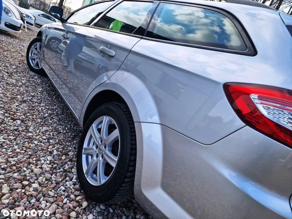 Ford Mondeo - 24