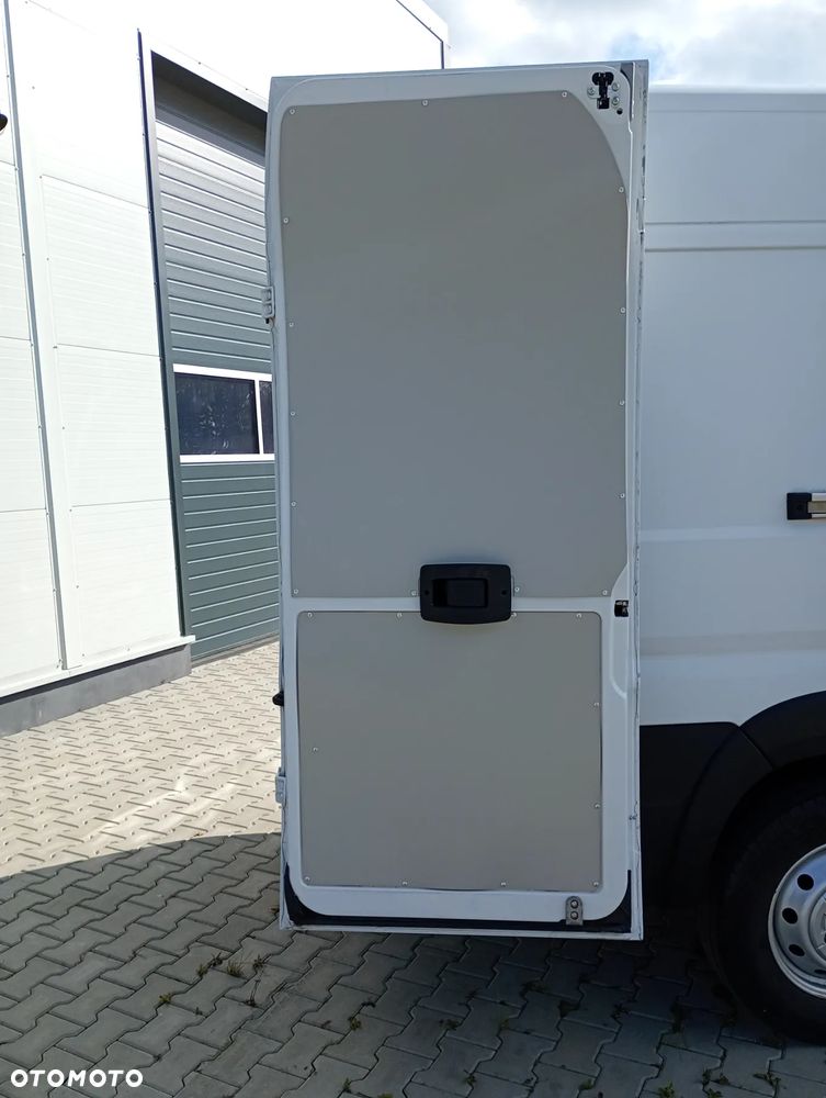 Fiat DUCATO L4H2 MAXI BRYGADÓWKA 7 OSÓB KLIMA TEMPOMAT NR.31 - 15