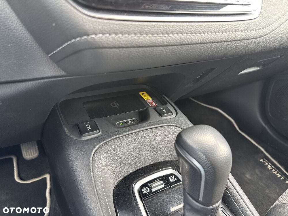 Toyota Corolla 1.8 Hybrid Style - 26