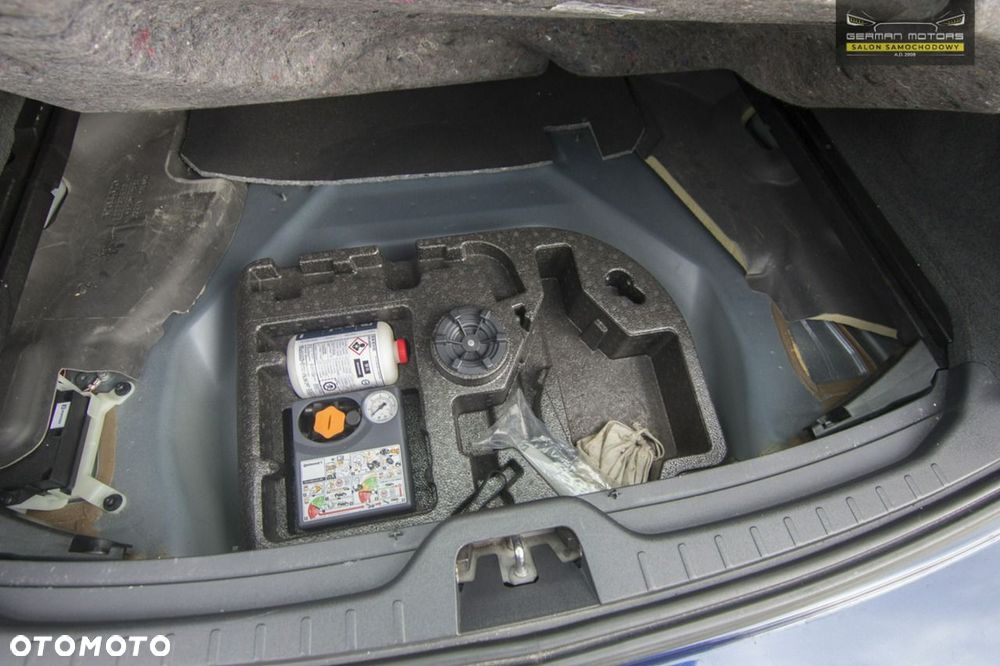 Volvo XC 60 D4 Geartronic Ocean Race - 31