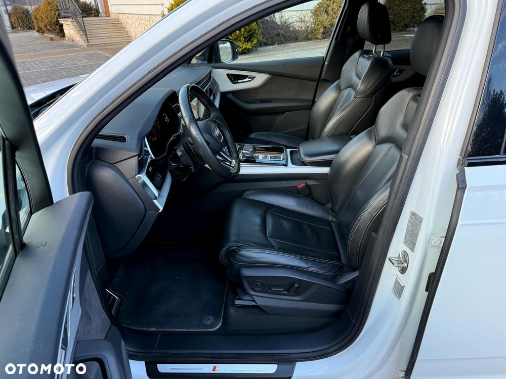 Audi Q7 45 TDI quattro tiptronic S line - 10