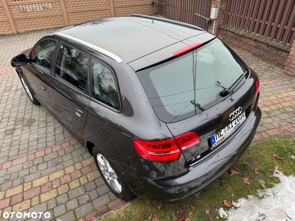 Audi A3 Sportback - 11