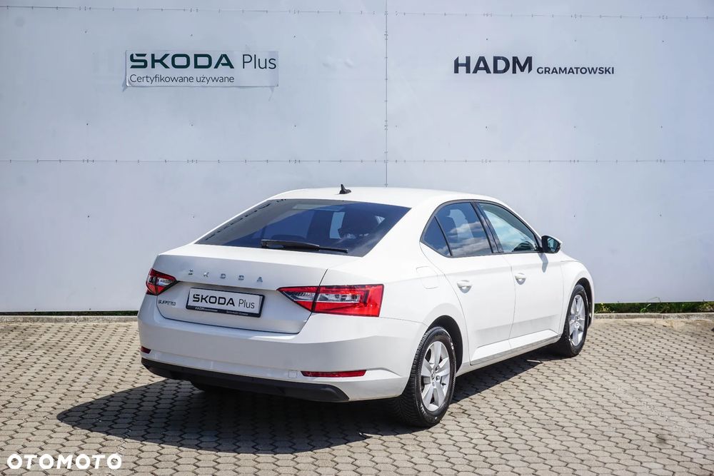Skoda Superb 1.5 TSI Active - 8