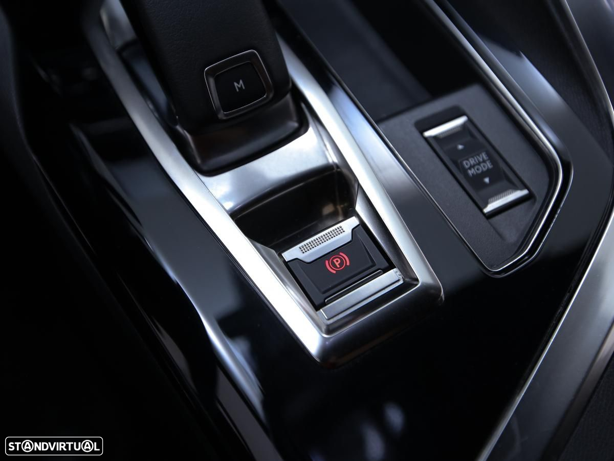 Peugeot 3008 1.5 BlueHDi GT EAT8 - 21