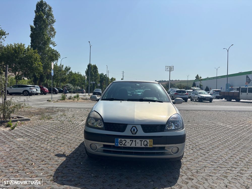Renault Clio 1.5 dCi Authentique - 1