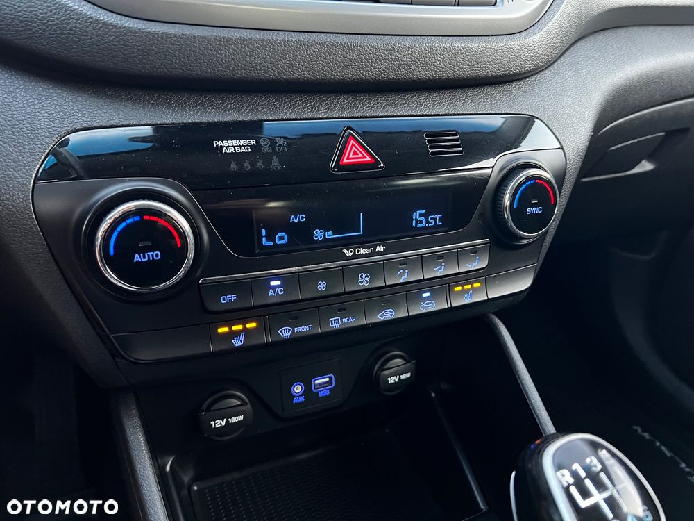 Hyundai Tucson blue 1.6 GDi 2WD Navi - 23