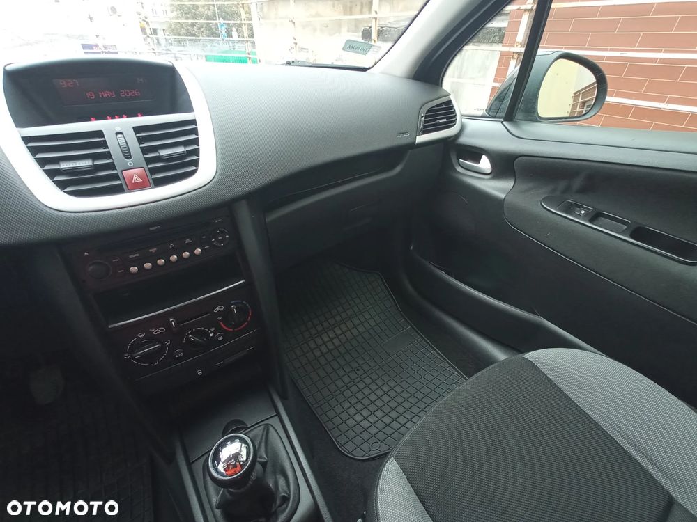 Peugeot 207 95 VTi Urban Move - 17