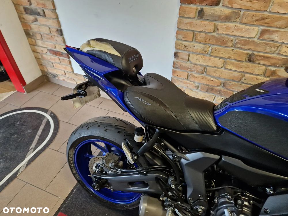 Yamaha R7 - 31