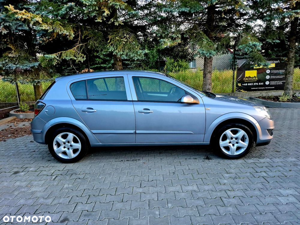 Opel Astra - 17