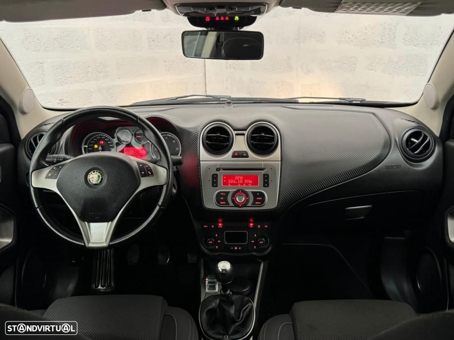 Alfa Romeo MiTo 1.3 JTD Distinctive S&S - 2