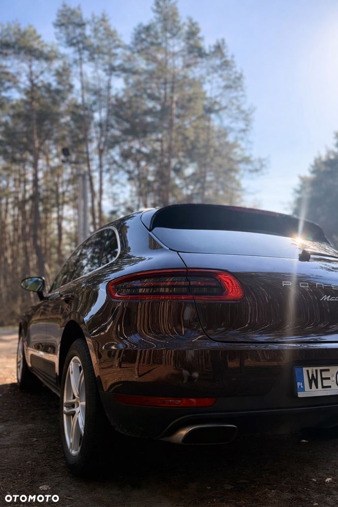 Porsche Macan - 2