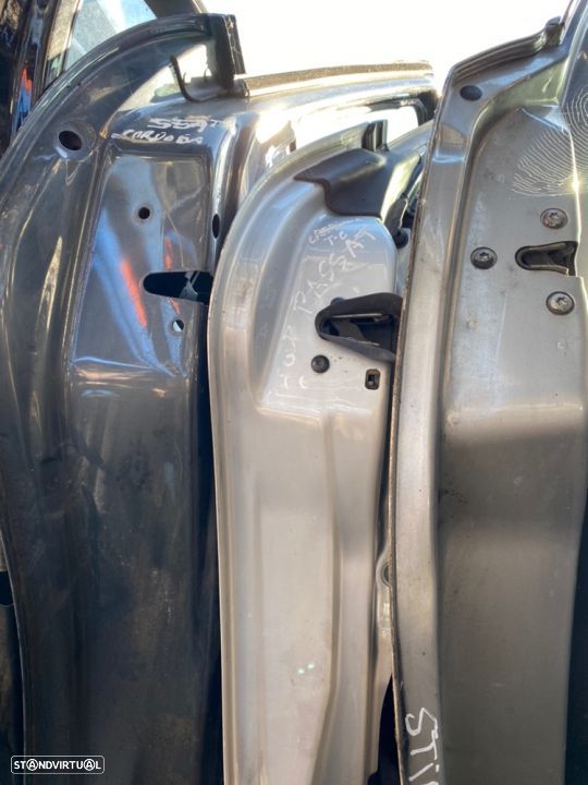 Porta trás esquerda Audi A3 2002 cinzenta - 1
