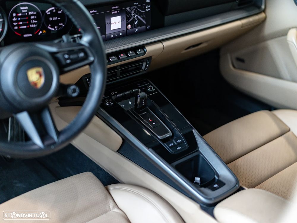 Porsche 911 (992) Carrera 4 PDK - 46