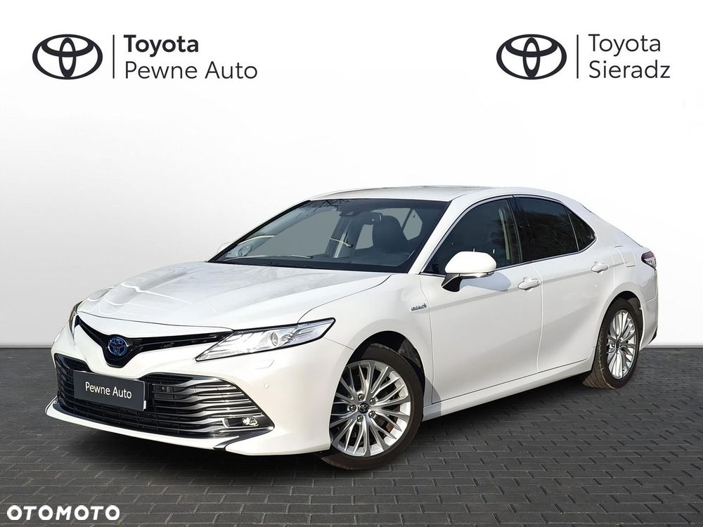 Toyota Camry 2.5 Hybrid Executive CVT - 1