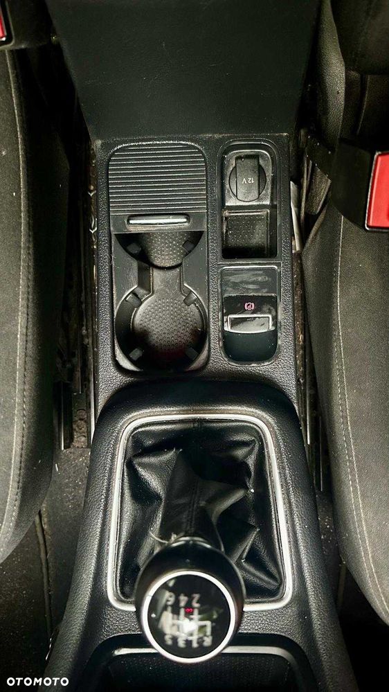 Volkswagen Sharan - 8