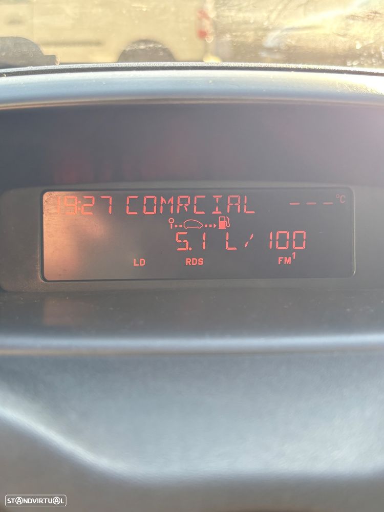Citroën C2 1.4 HDi VTR - 11