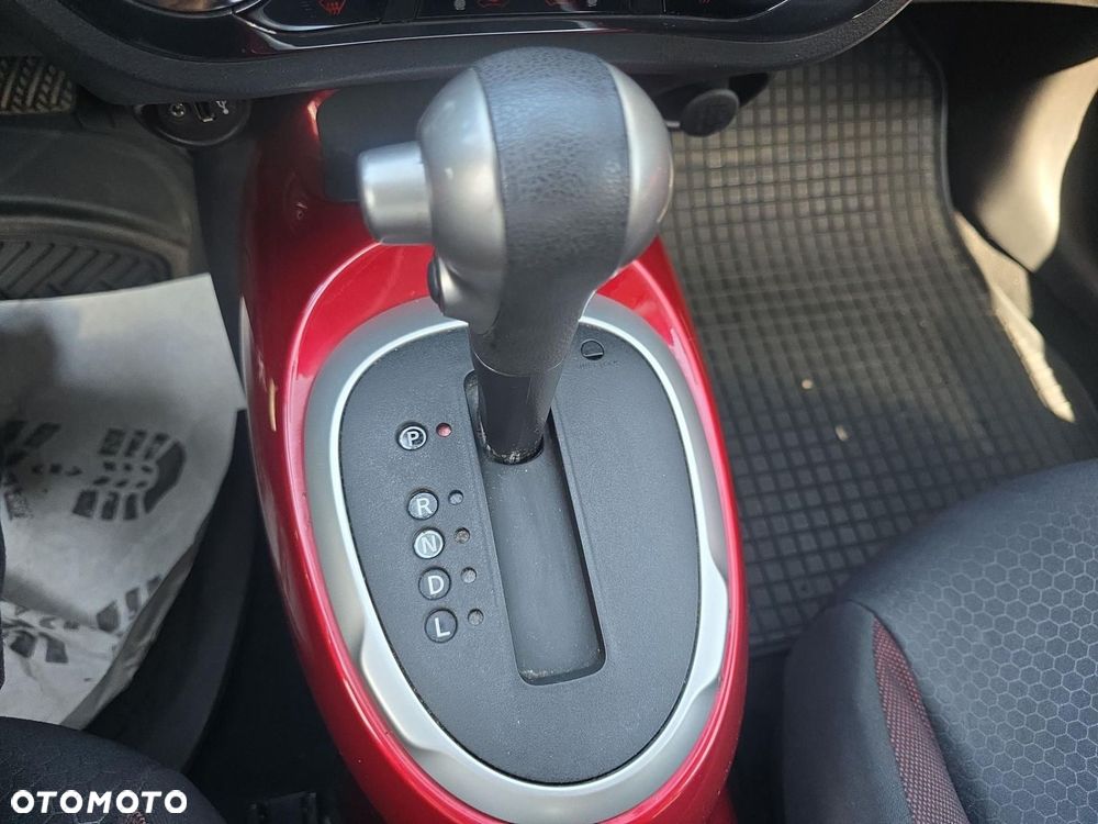 Nissan Juke - 12