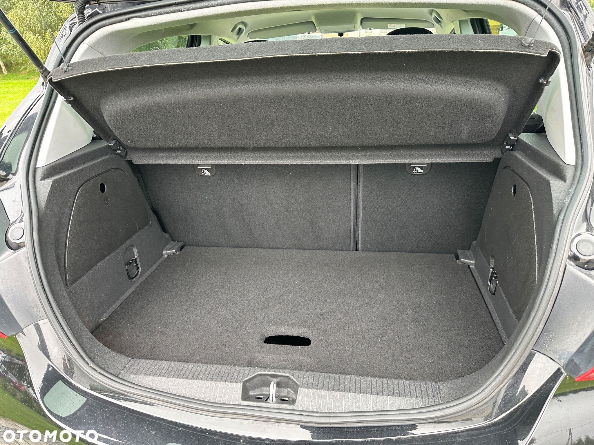 Opel Corsa 1.4 Enjoy - 4