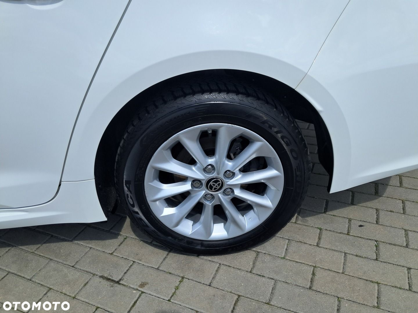 Toyota Corolla - 16