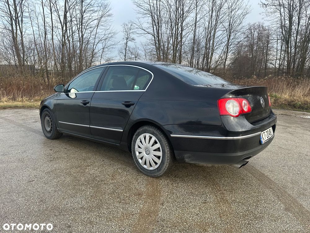 Volkswagen Passat 2.0 TDI Highline - 8