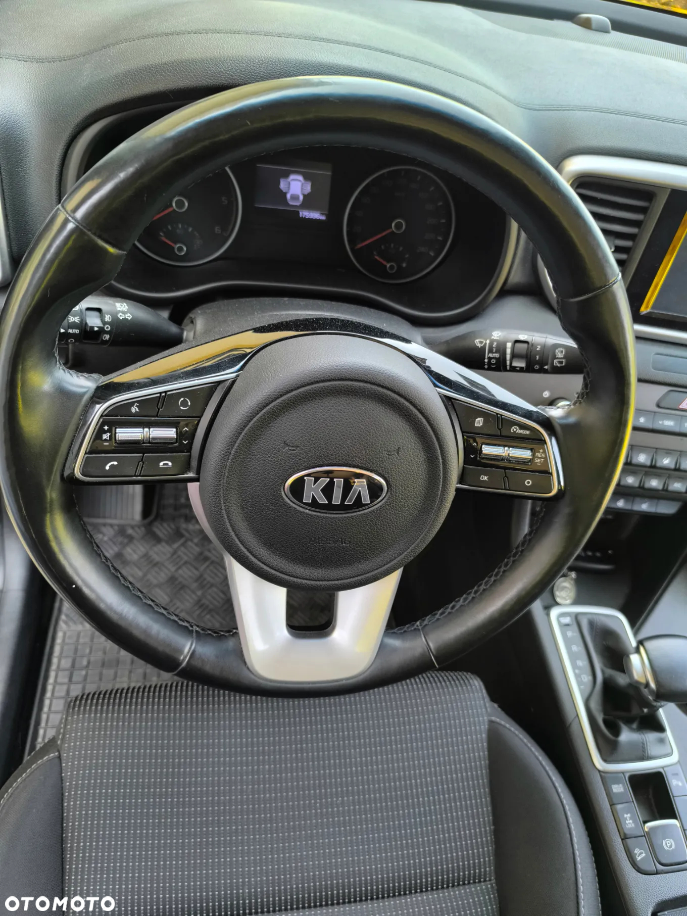 Kia Sportage 1.6 CRDI L 4WD DCT - 16