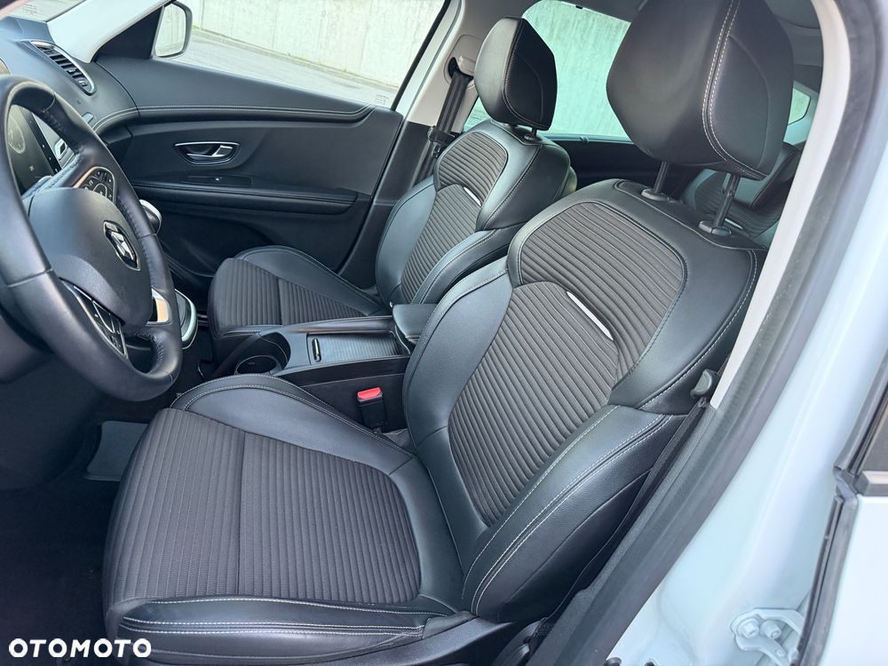 Renault Scenic 1.3 TCe FAP Intens EDC - 11