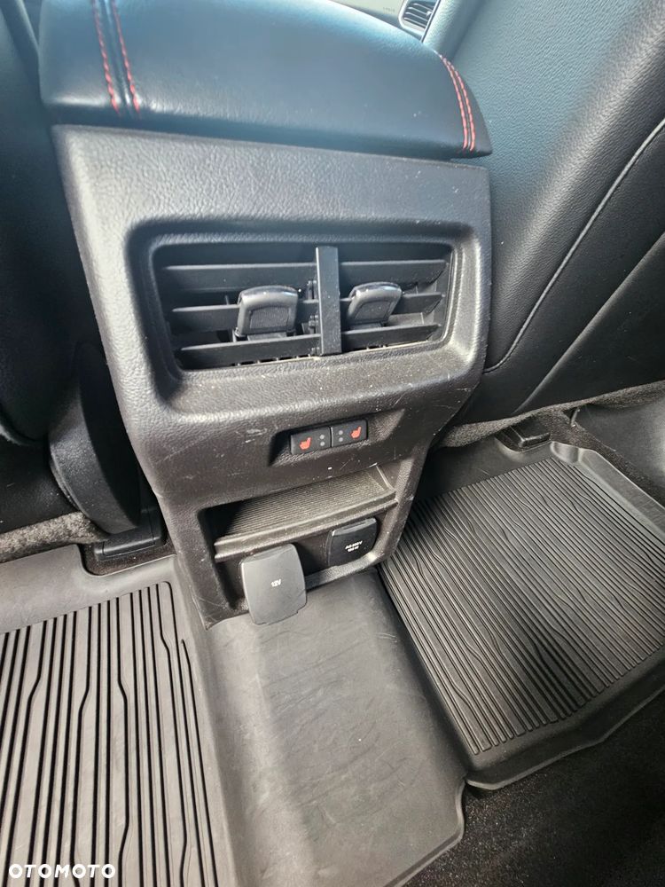Ford Edge 2.0 EcoBlue Twin-Turbo 4WD ST-Line - 11