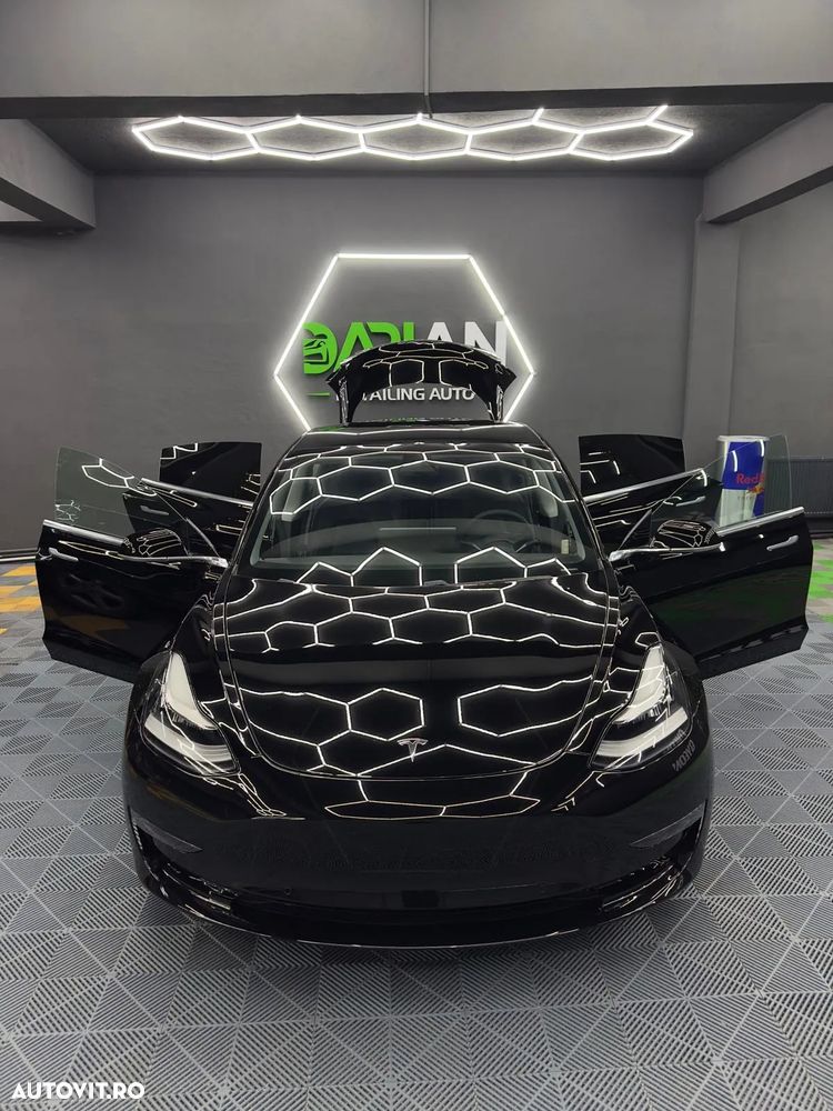 Tesla Model 3 AWD Dual Motor - 10