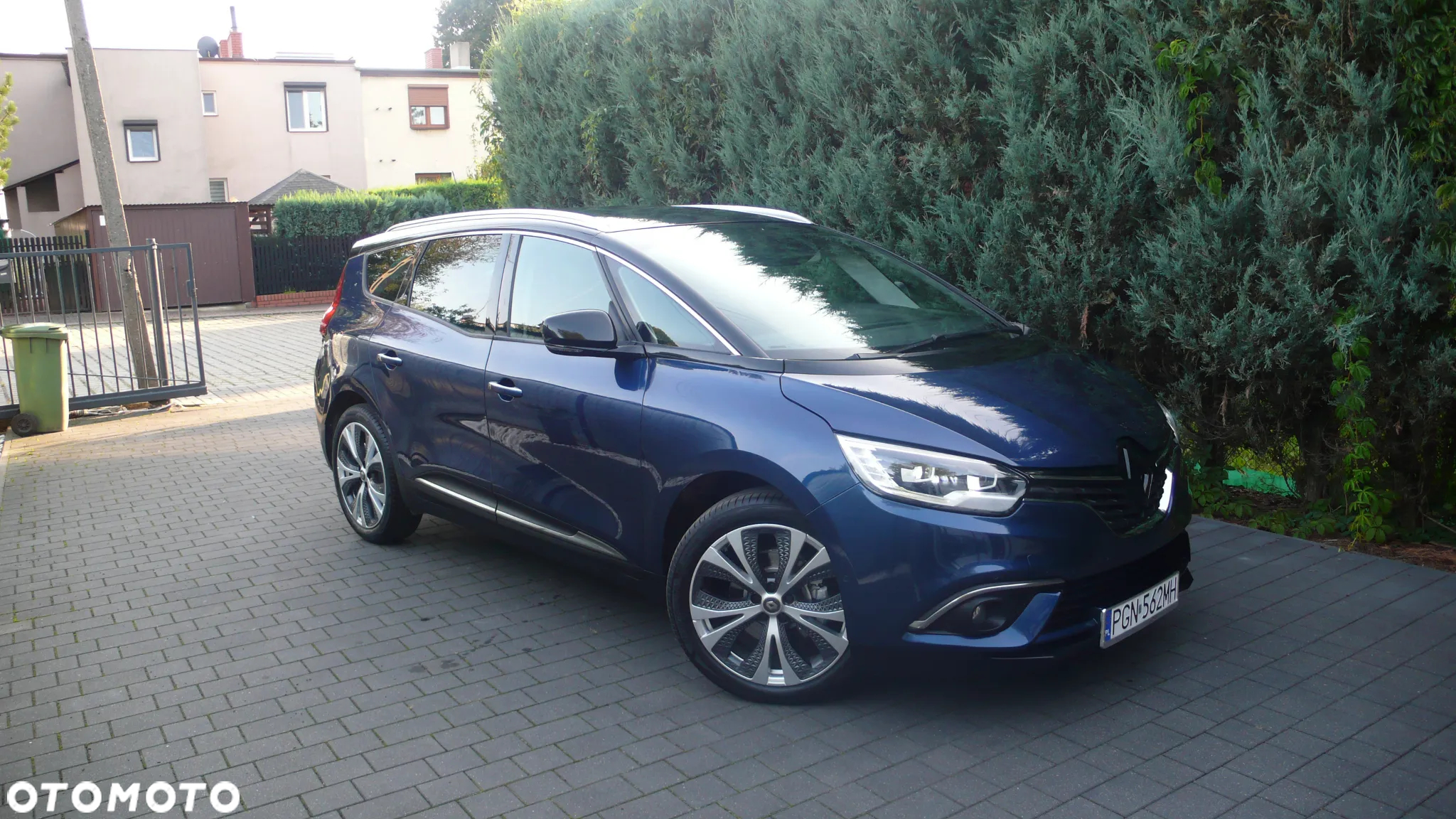 Renault Grand Scenic TCe 140 GPF EDC BLACK EDITION - 5