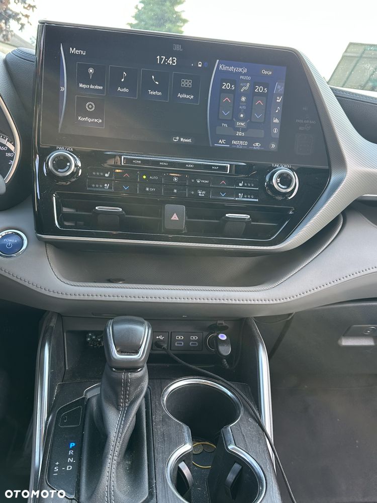 Toyota Highlander 2.5 Hybrid Executive - 12