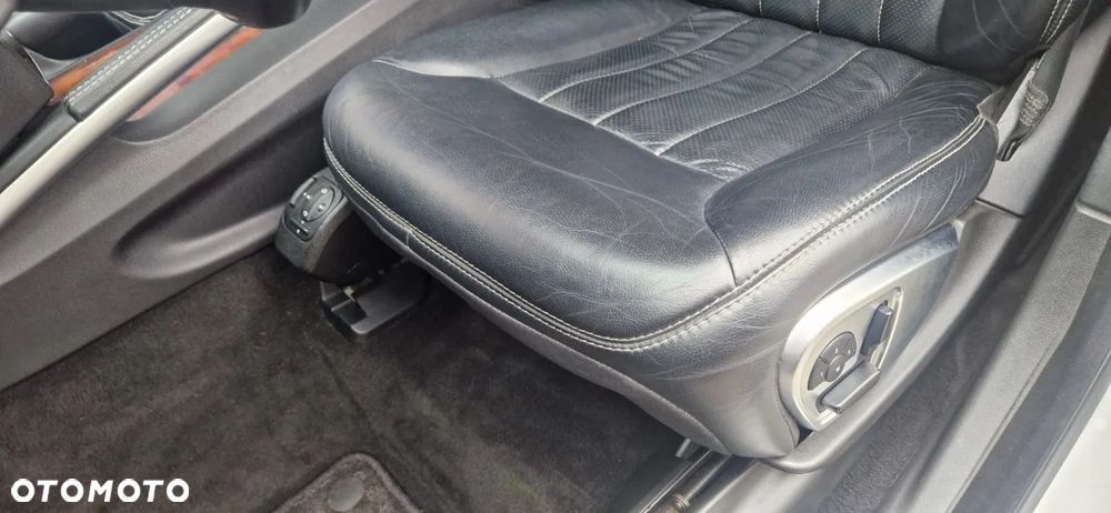 Mercedes-Benz ML 500 4-Matic - 9