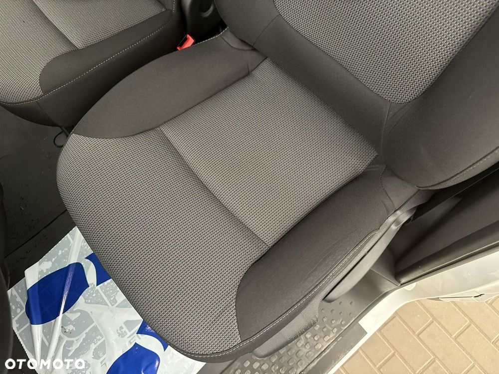 Renault Trafic - 18