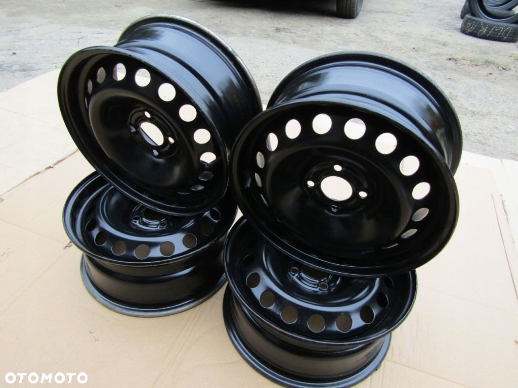 4x Felgi 15 Renault Megane II od 2002r - do 2008r / 6,5j 4x100 ET45 - 3