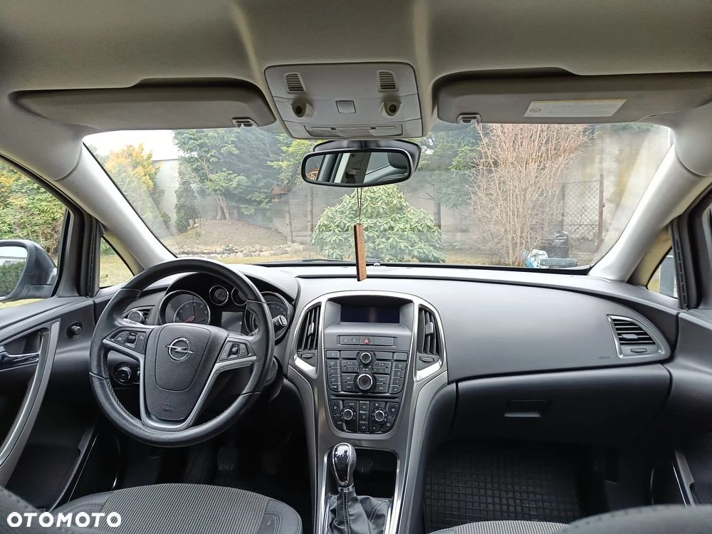 Opel Astra 1.6 Cosmo - 4