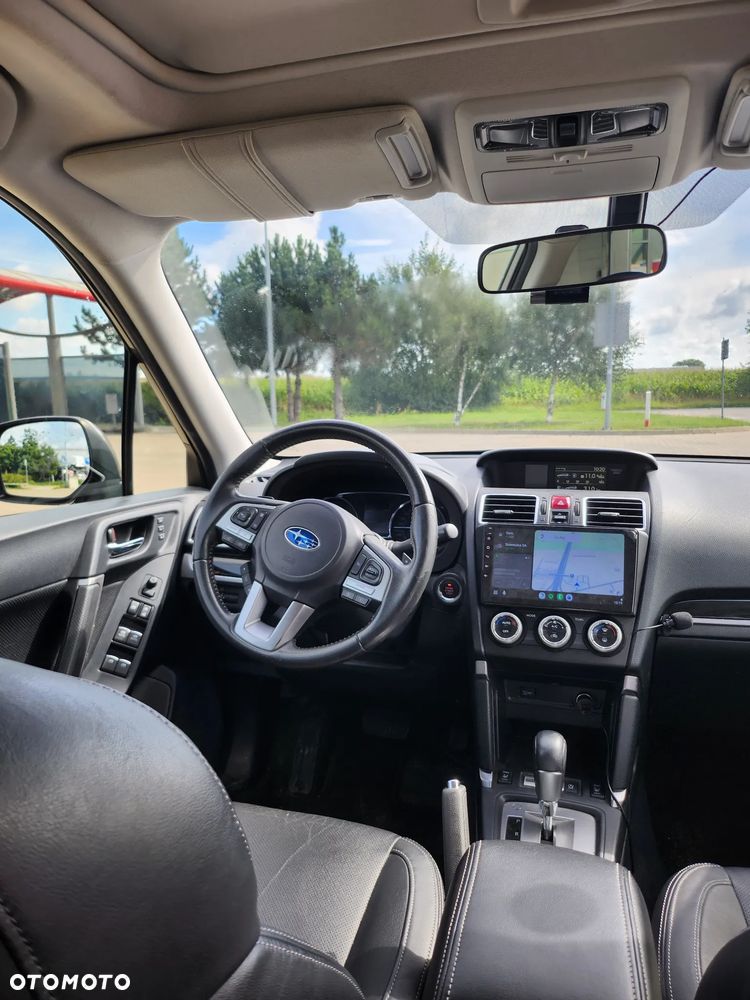 Subaru Forester 2.0i Platinum Lineartronic EU6 - 2