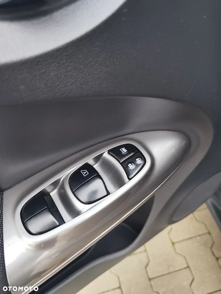 Nissan Juke 1.6 Start/Stop Tekna - 25