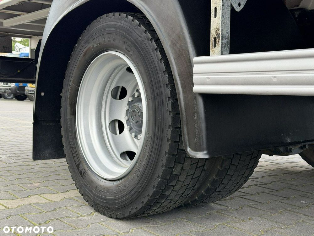 Iveco EUROCARGO ML 120E22 Laweta Platforma Pomoc Drogowa - 11