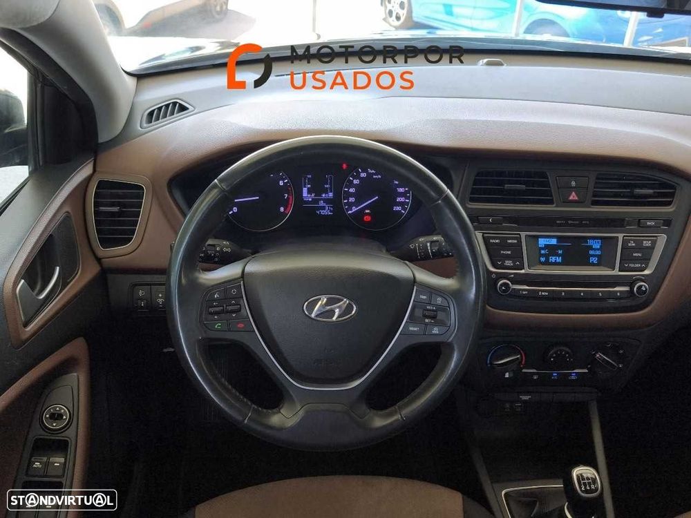 Hyundai i20 1.2 Comfort - 14
