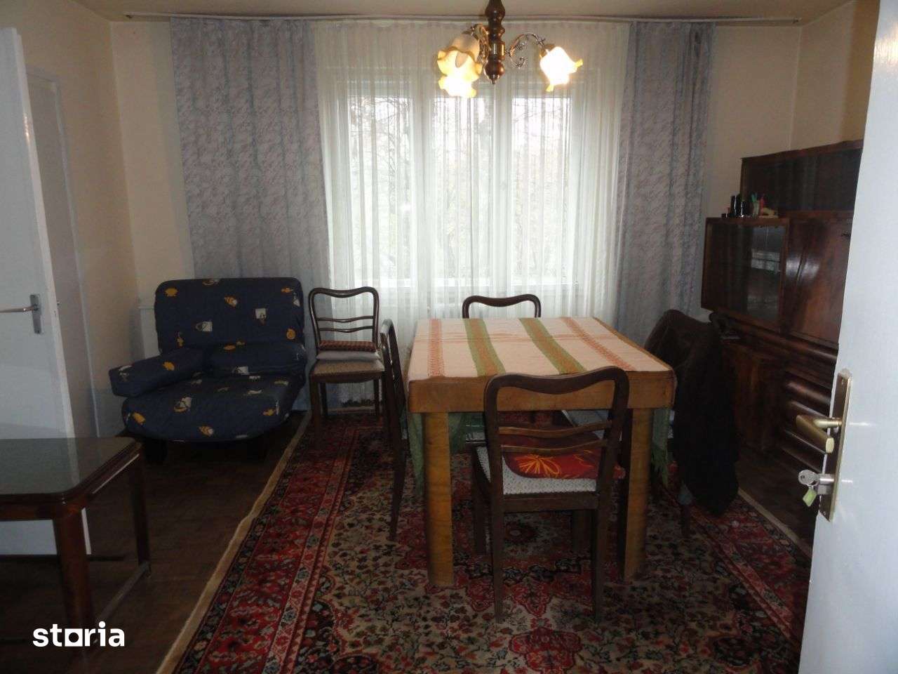 Apartament 2 camere confort 1, mobilat, etaj 3 pe Bdul Revolutiei — fotografia 2