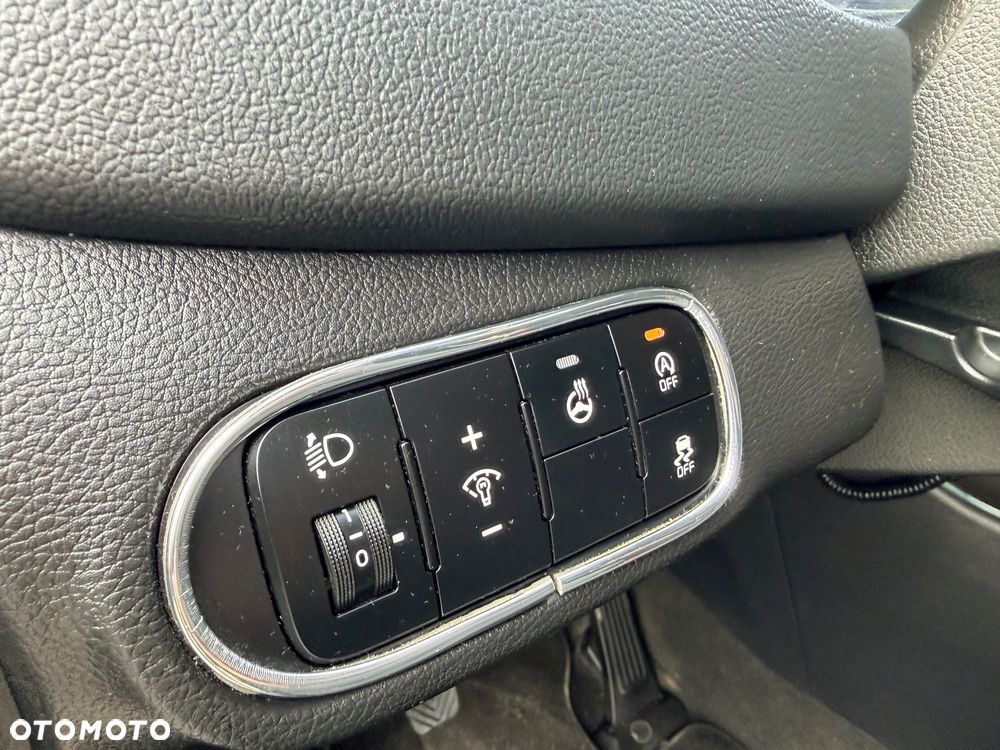 Kia Carens 1.6 GDI Edition 7 - 18