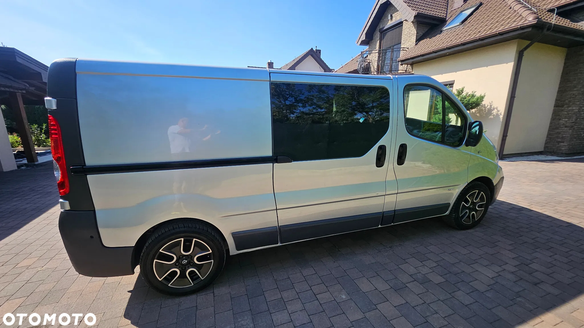 Opel vivaro - 17