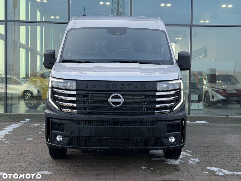 Nissan Interstar - 8