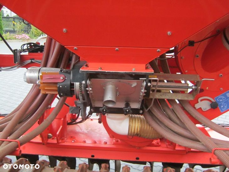 Kuhn HR 304 D + VENTA LC 3000 - 13